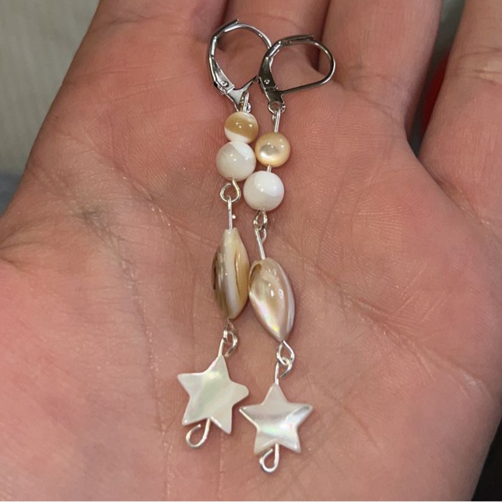 PEARL DANGLES